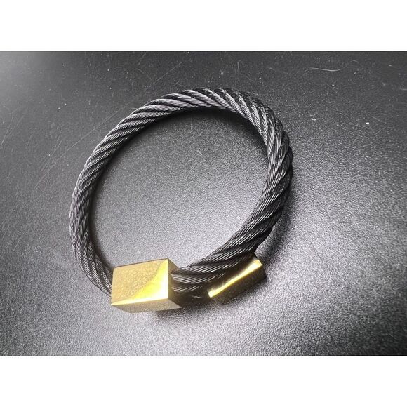 Rustic Cuff Crossover Bracelet - Picture 8 of 8